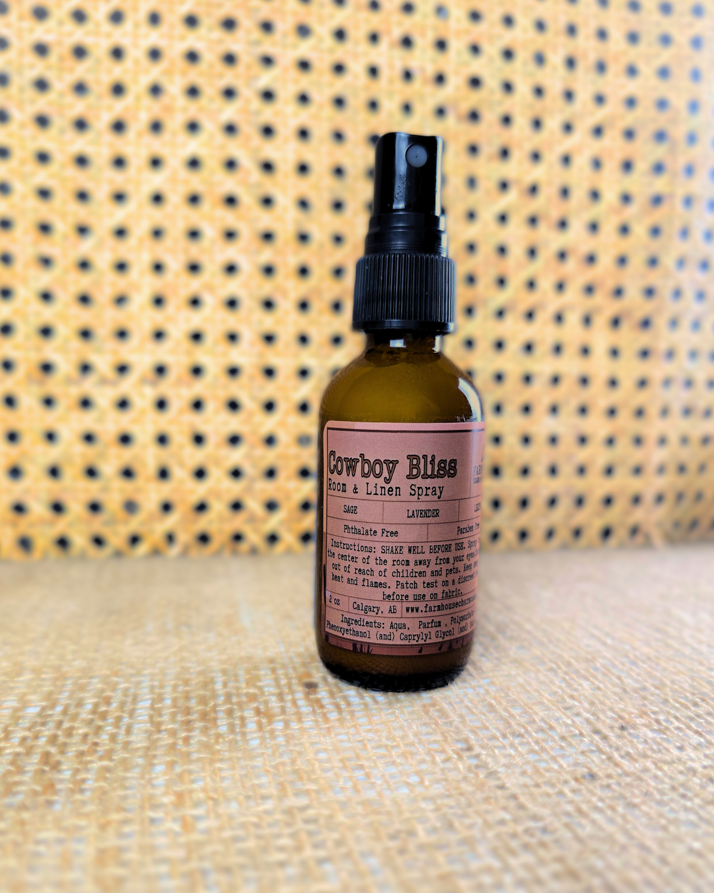 A rugged yet soothing mix of leather, sage, and lavender. This masculine-meets-floral scent brings a touch of the wild west to your home, linens, or car. One spray, and you're in a cozy retreat. Farmhouse Charm Candles