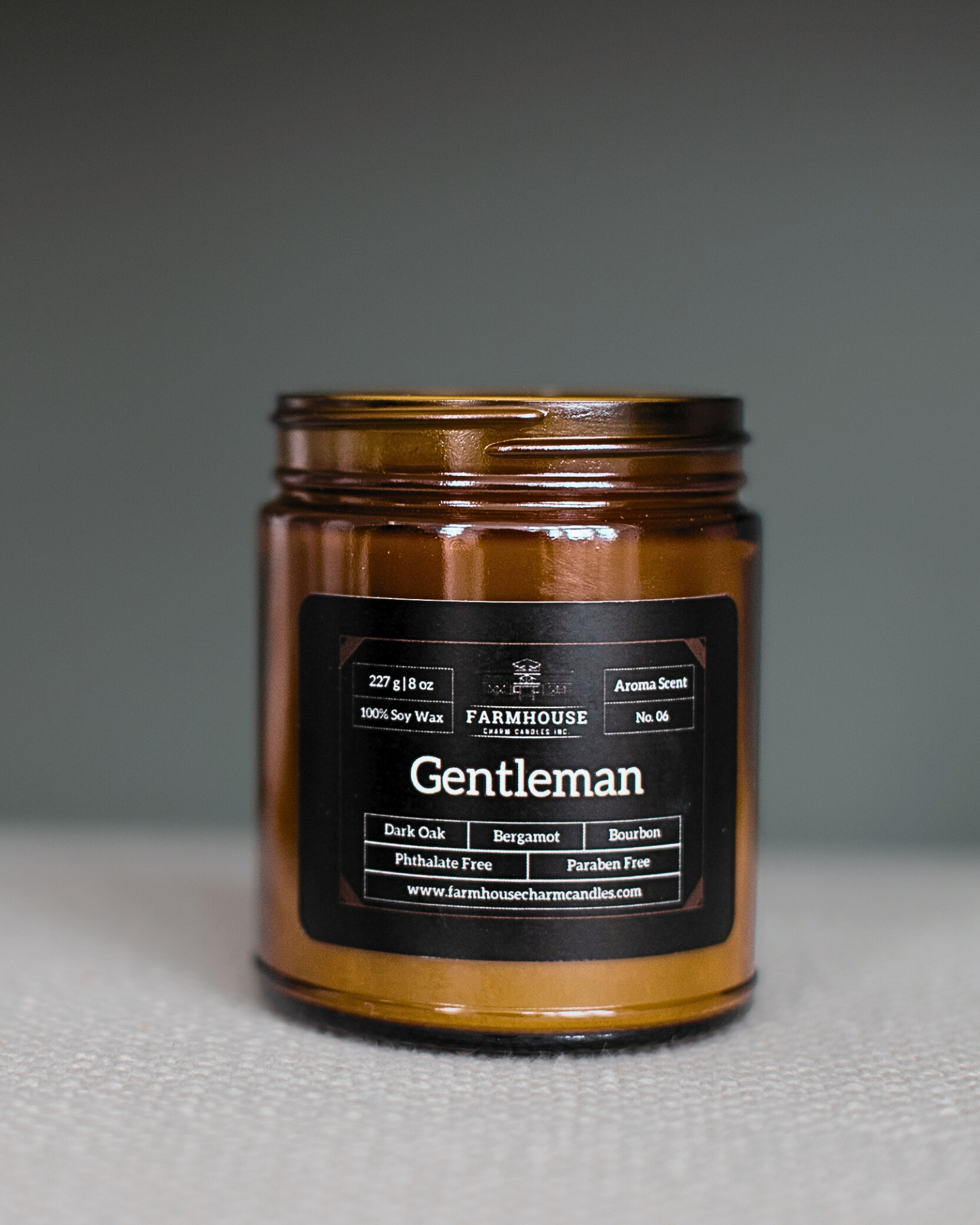Meet Gentleman—a scent that’s as smooth as a well-aged bourbon and as refined as a tailored suit. Notes of rich dark oak, zesty bergamot, and a warm bourbon finish create an irresistibly dapper aroma that feels like a cozy fireside chat in your favorite leather chair.
www.farmhousecharmcandles.com