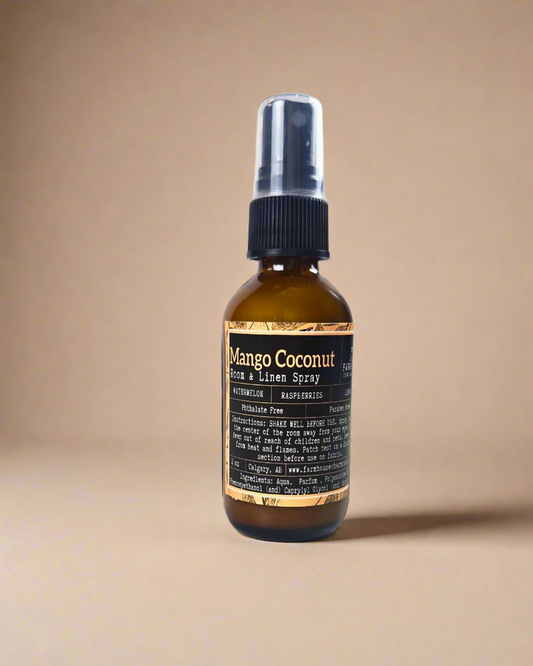 A splash of mango, tangerine, and creamy coconut – like a tropical breeze in every spray. Mango Coconut Room Linen Spray Farmhouse Charm Candles