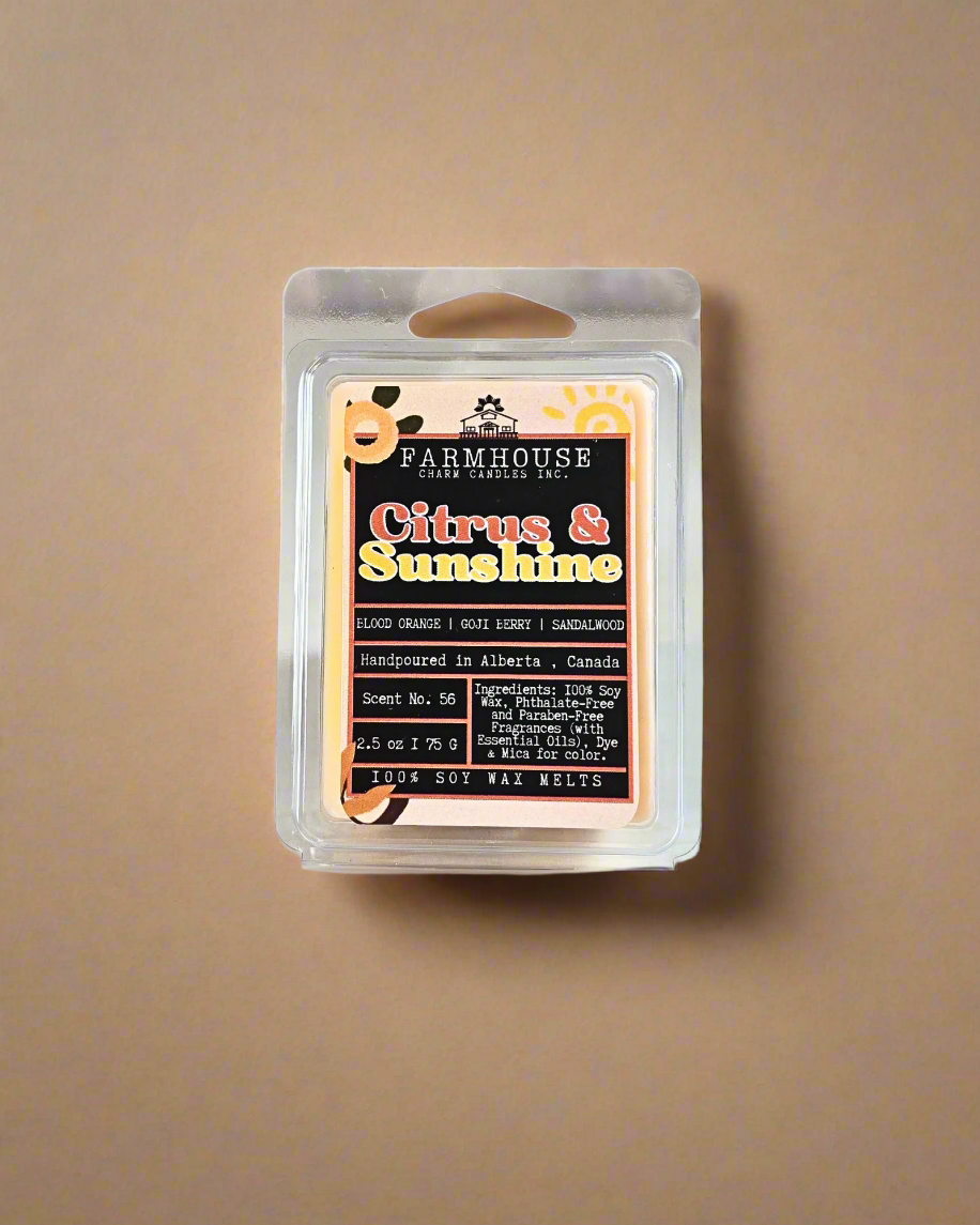 A bright, mood-boosting blend of juicy Blood Orange, tart Goji Berry, and the grounding warmth of Sandalwood. Melt it and let the fresh citrus notes awaken your senses, while the soft woodsy base wraps you in comfort — like stepping into a memory of long summer afternoons and carefree joy. Bring the sunshine indoors! Farmhouse Charm Candles