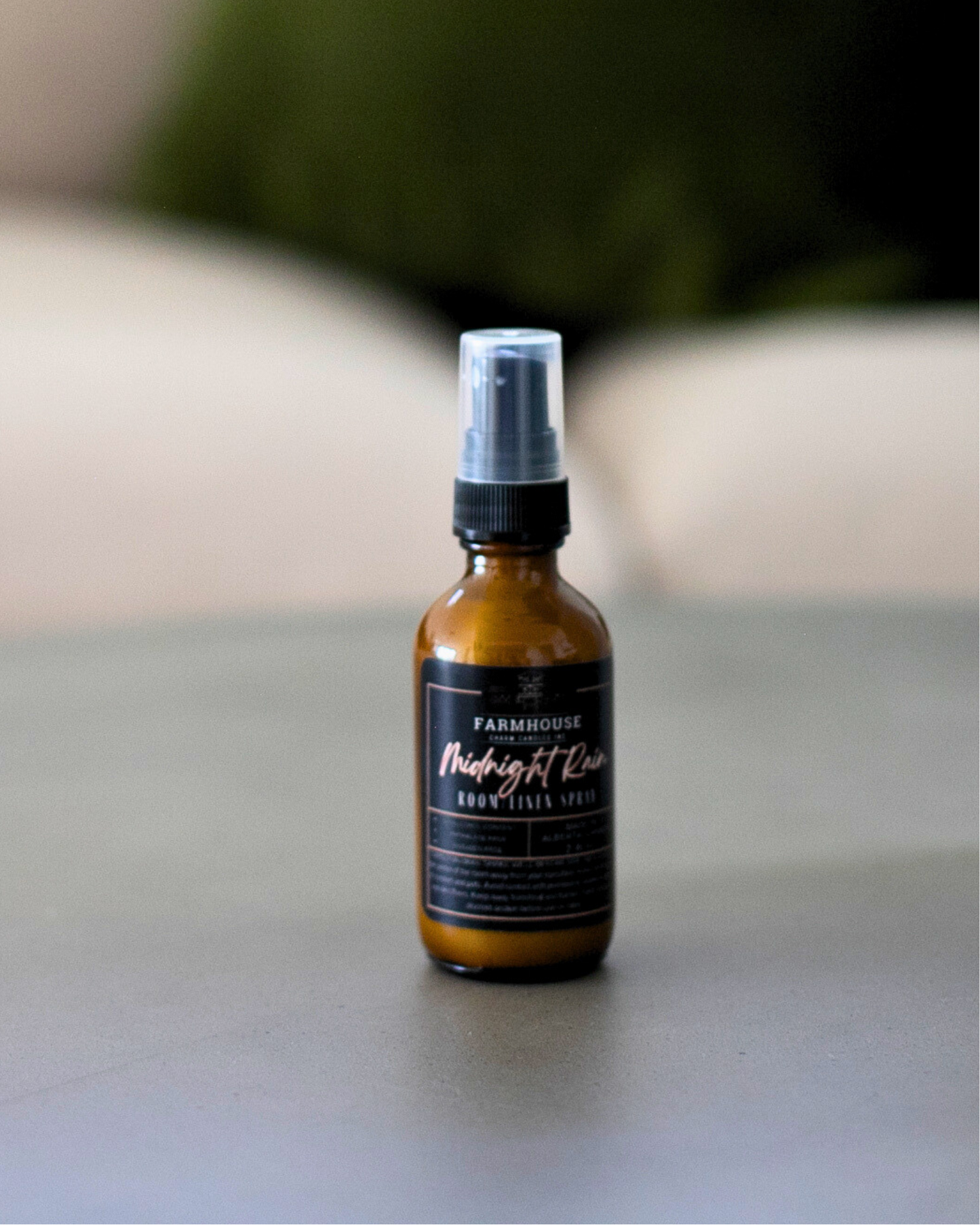 Experience nature’s clean slate with dewy grass, soft florals, and that unmistakable, soothing petrichor—the scent of rain on warm earth. Crisp. Grounding. Refreshing. www.farmhousecharmcandles.com
