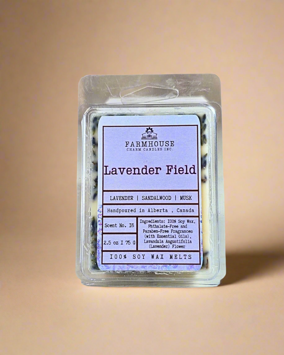 Drift into a relaxing blend of fresh lavender, creamy sandalwood, and a whisper of soft musk. Like a peaceful stroll through endless purple fields — calm, cozy, and pure bliss. Infused with dried lavender buds for a soothing touch of nature in every melt. Farmhouse Charm Candles