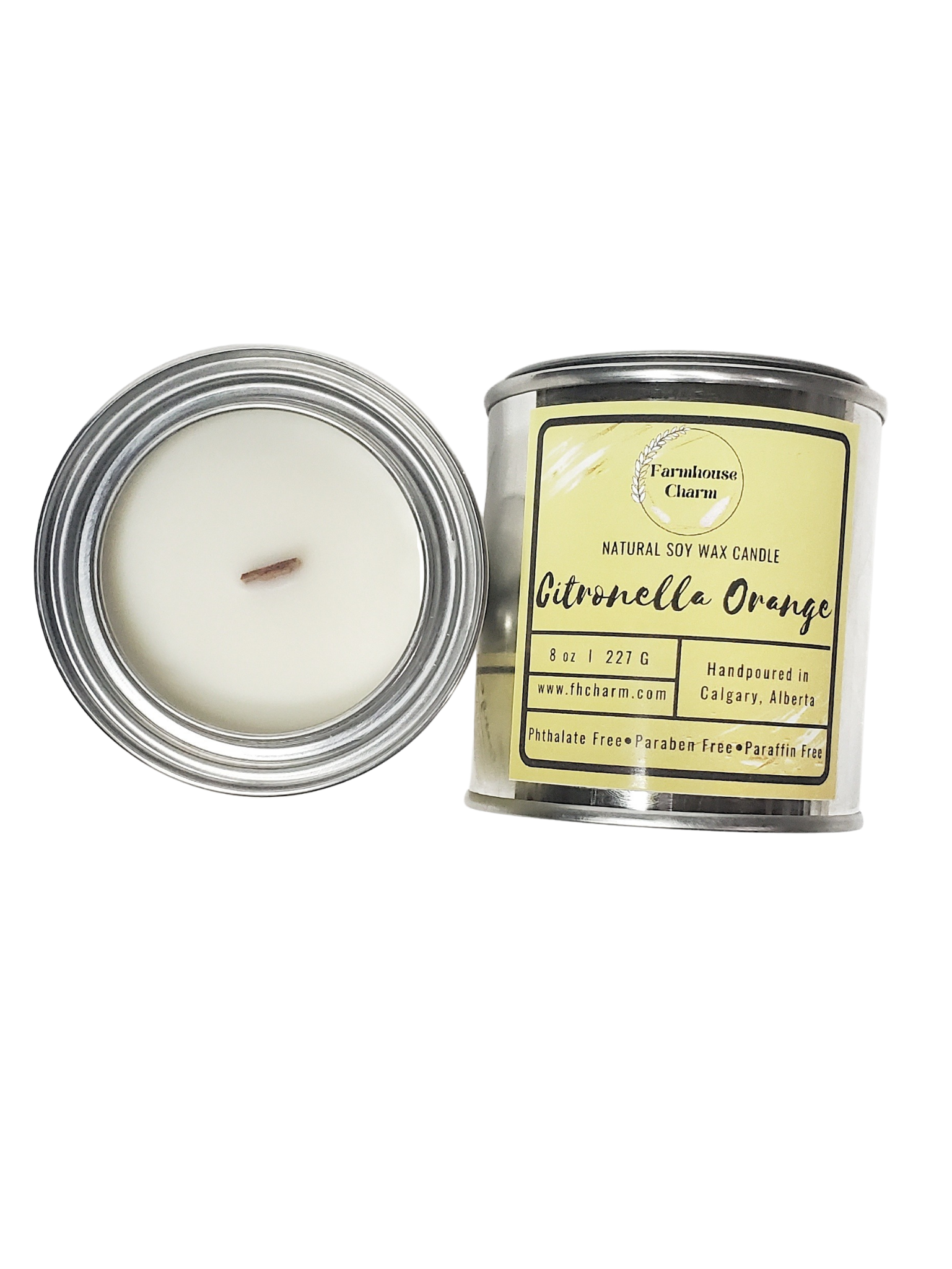 Keep the mosquitos away with this outdoor Citronella Orange- Farmhouse Charm Natural Soy Candle. Its a blend of citrusy orange and bug repellant citronella.   size: 8 oz. (227 g)  Citronella Orange- Farmhouse Charm Natural Soy Candle is made with 100% natural soy wax.  The candle is dye free, paraben free and phthalate free. No other additives added. 