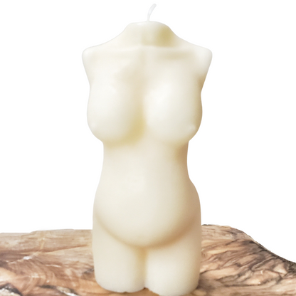 Celebrate the gift of love with Mom - Farmhouse Charm Natural Soy Wax Body Candle. It is a blend of sweet strawberries and fresh florals with a hint of cashmere and musk. A perfect candle for all expecting mothers. Mom - Farmhouse Charm Natural Soy Wax Body Candle is made with 100% natural soy wax.  It is biodegradable and from a sustainable source. The candle is dye free, paraben free and phthalate free. No other additives added. It has cotton wick for optimum burn.
