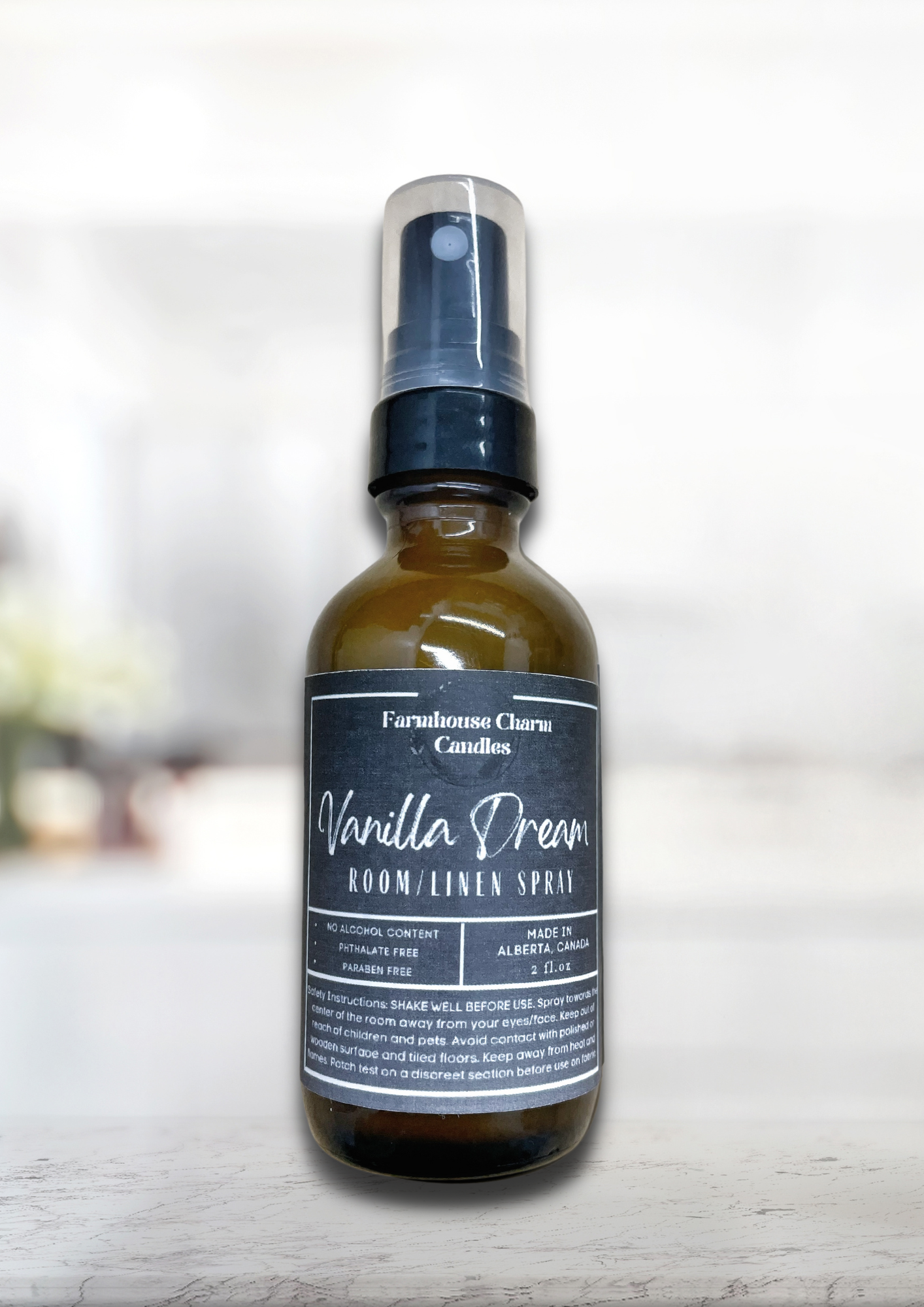 Vanilla Dream Room and Linen Spray- Farmhouse Charm  is a blend of rich and creamy nuances of vanilla bean with a hint of floral notes of geranium.   Vanilla Dream Room and Linen Spray- Farmhouse Charm  Net Weight: 2 oz No Alcohol Content Phthalate Free Paraben Free